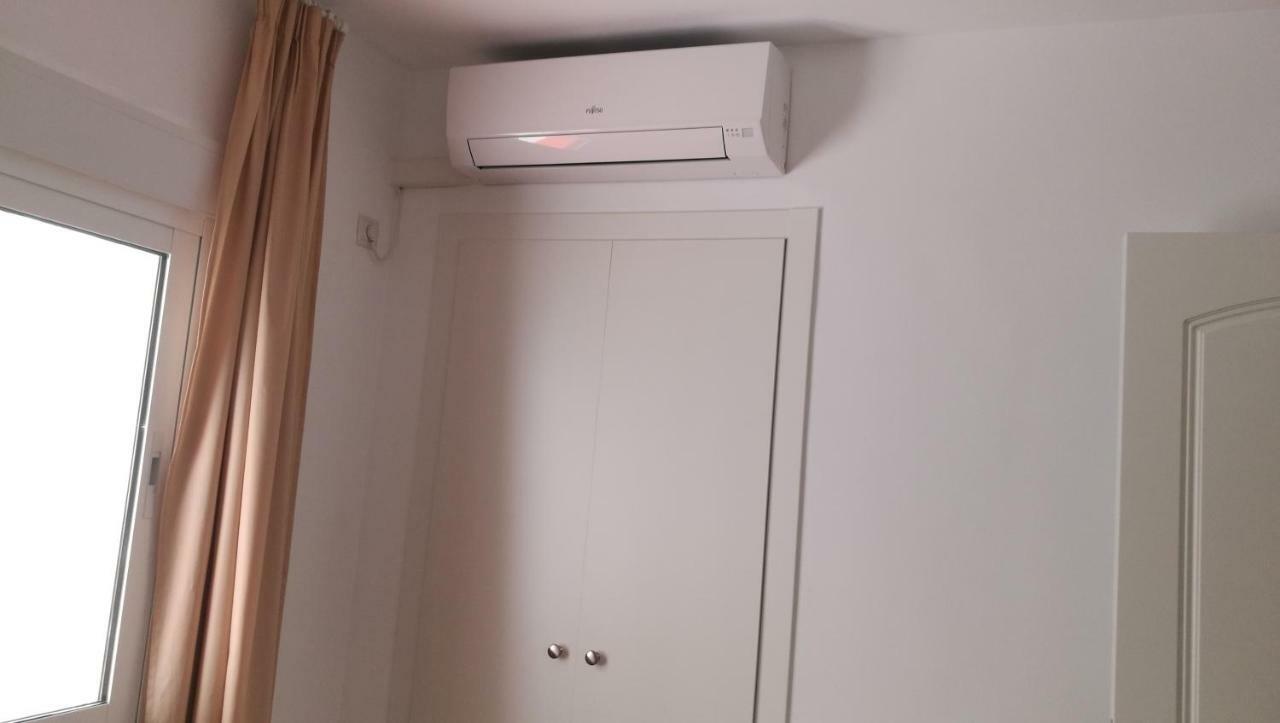 Cervantes Apartment *